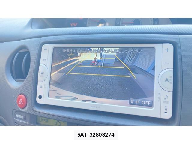 Toyota SIENTA 2013-07 8661566-4