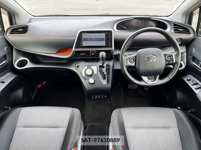 Toyota SIENTA 2021-07 8661543-1