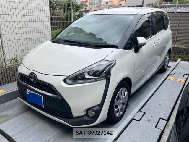 Toyota SIENTA 2015-10 8666902-1