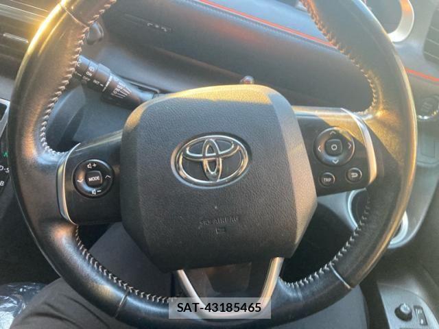Toyota SIENTA 2017-03 8661556-18