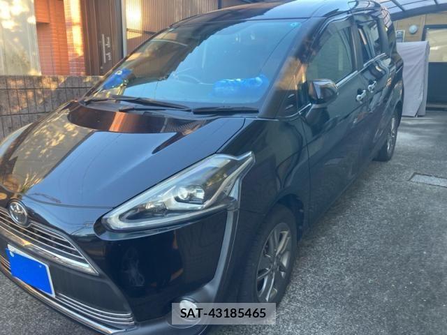 Toyota SIENTA 2017-03 8661556-2