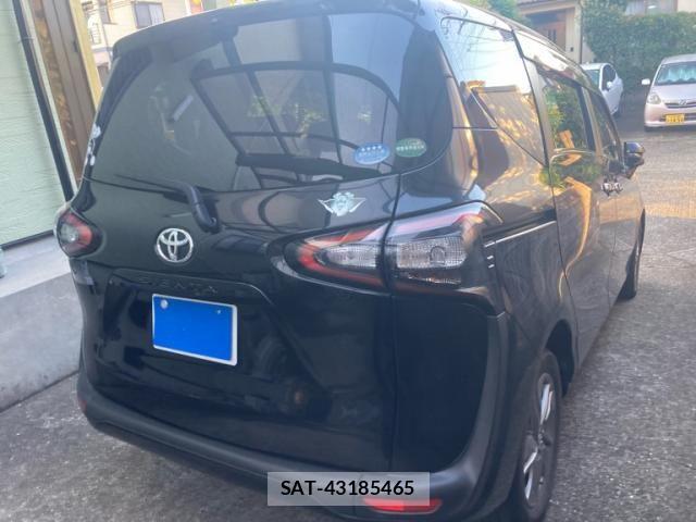 Toyota SIENTA 2017-03 8661556-4