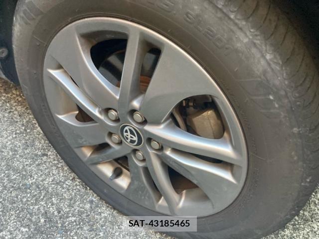 Toyota SIENTA 2017-03 8661556-6