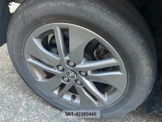 Toyota SIENTA 2017-03 8661556-7