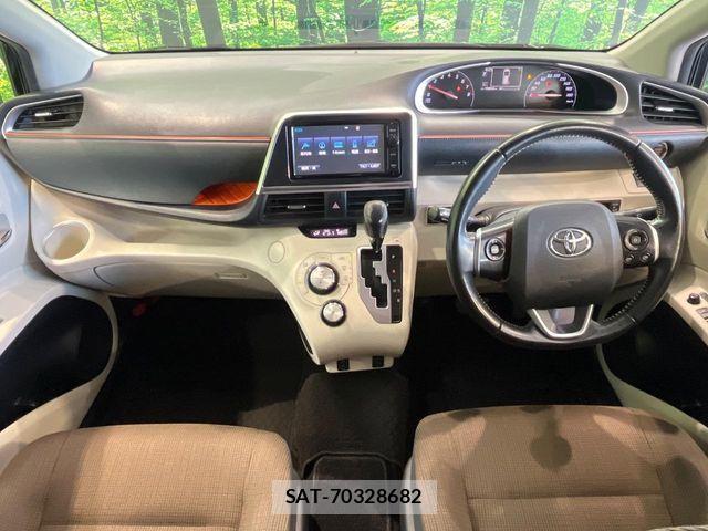 Toyota SIENTA 2016-07 8686547-1