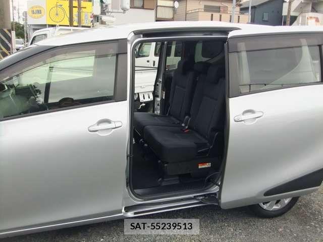 Toyota SIENTA 2017-12 8686546-10