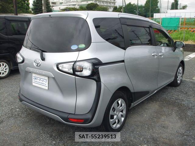 Toyota SIENTA 2017-12 8686546-20