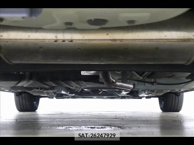 Toyota SIENTA 2023-05 8745836-25
