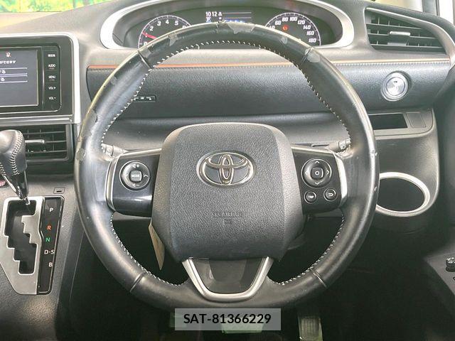 Toyota SIENTA 2015-12 8745853-11