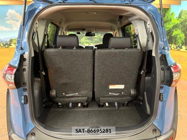Toyota SIENTA 2021-12 8745837-10