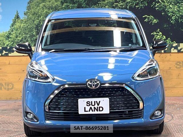 Toyota SIENTA 2021-12 8745837-14