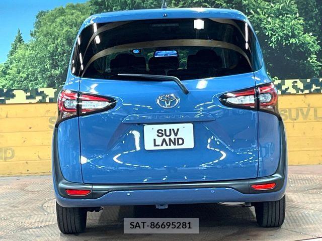 Toyota SIENTA 2021-12 8745837-15
