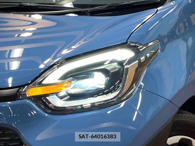 Toyota SIENTA 2022-11 8745834-11