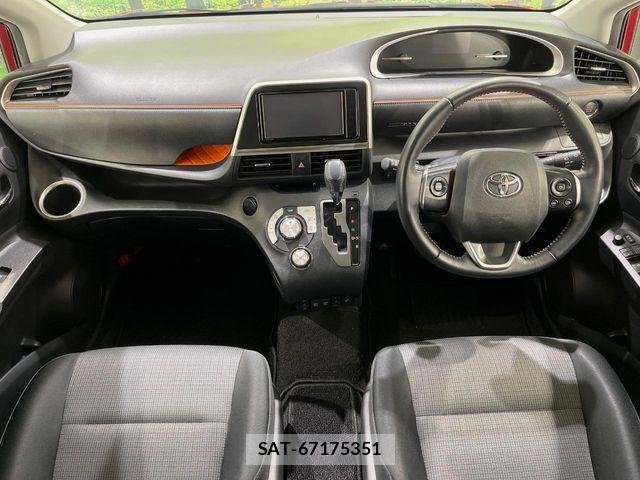 Toyota SIENTA 2021-10 8745839-1