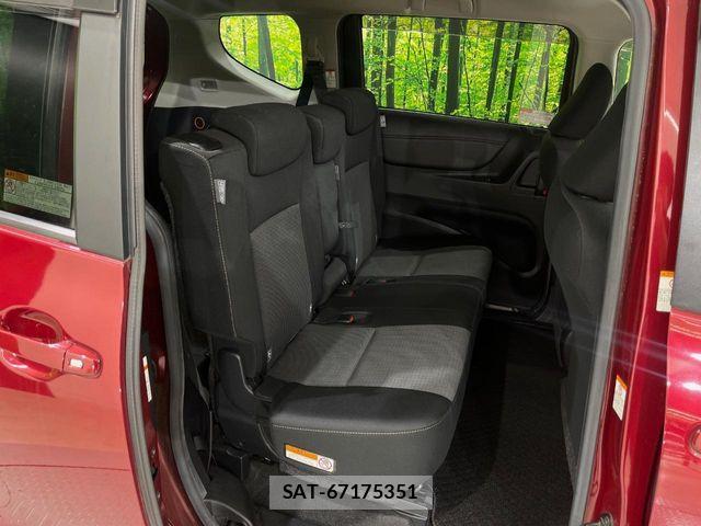 Toyota SIENTA 2021-10 8745839-8