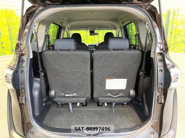 Toyota SIENTA 2015-07 8745850-10