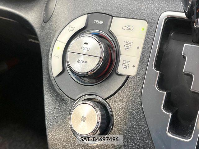 Toyota SIENTA 2015-07 8745850-5
