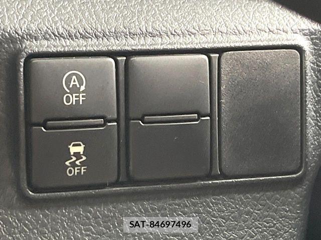 Toyota SIENTA 2015-07 8745850-6