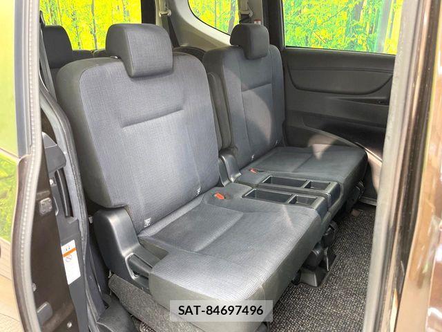 Toyota SIENTA 2015-07 8745850-8