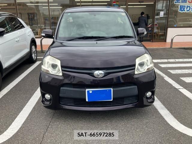 Toyota SIENTA 2014-02 8745859-1