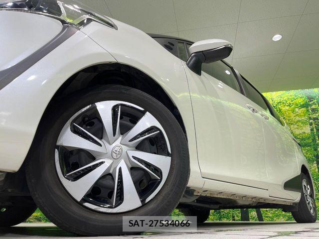 Toyota SIENTA 2022-07 8745835-13