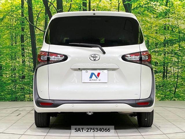 Toyota SIENTA 2022-07 8745835-15