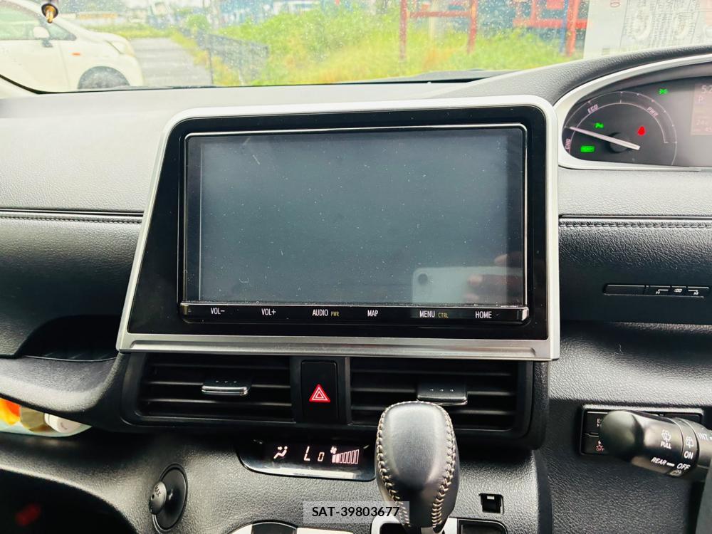 Toyota SIENTA 2022-05 8487794-20