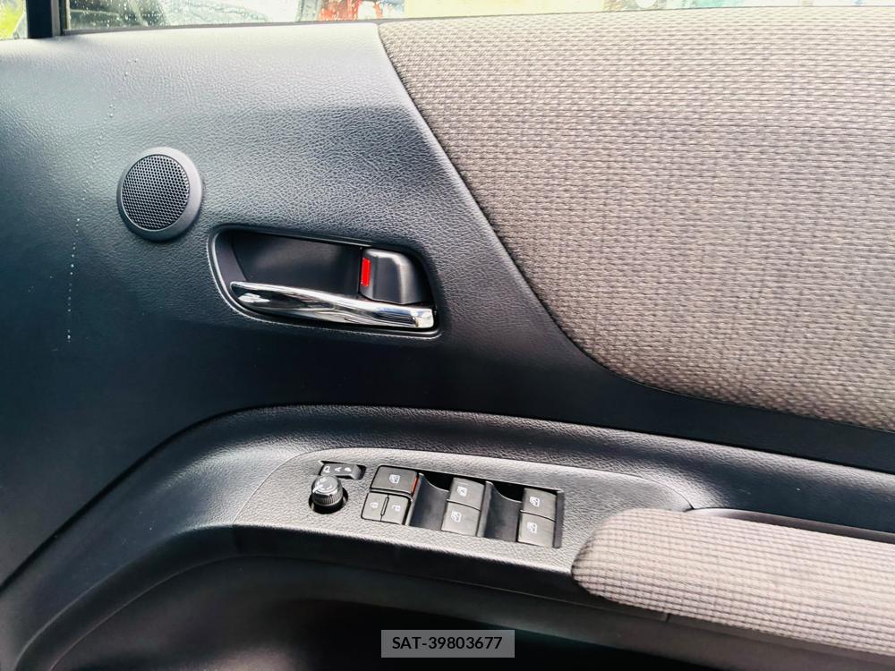 Toyota SIENTA 2022-05 8487794-22