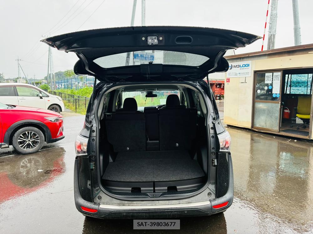 Toyota SIENTA 2022-05 8487794-27
