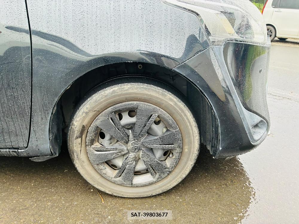 Toyota SIENTA 2022-05 8487794-29
