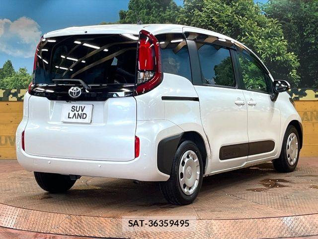 Toyota SIENTA 2024-06 8745838-16