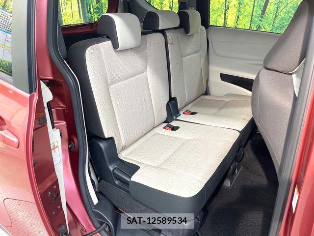 Toyota SIENTA 2016-03 8745856-8