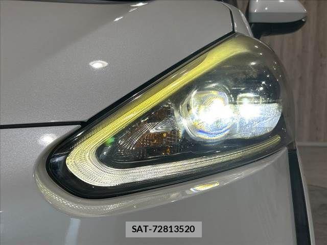 Toyota SIENTA 2016-10 8745858-14