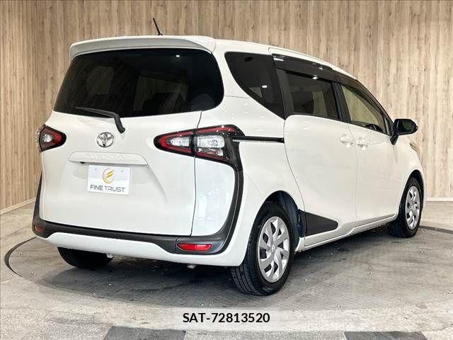 Toyota SIENTA 2016-10 8745858-20