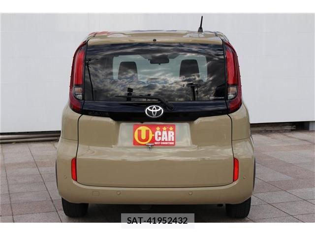 Toyota SIENTA 2022-11 8744251-4