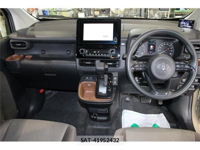 Toyota SIENTA 2022-11 8744251-8