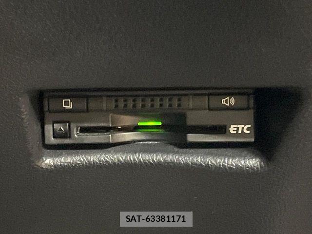 Toyota SIENTA 2016-04 8782037-6