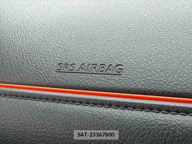 Toyota SIENTA 2017-05 8782042-28