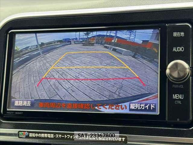 Toyota SIENTA 2017-05 8782042-2