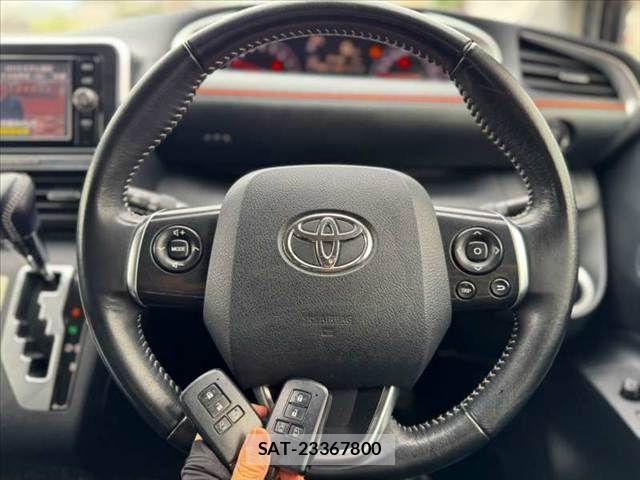 Toyota SIENTA 2017-05 8782042-4