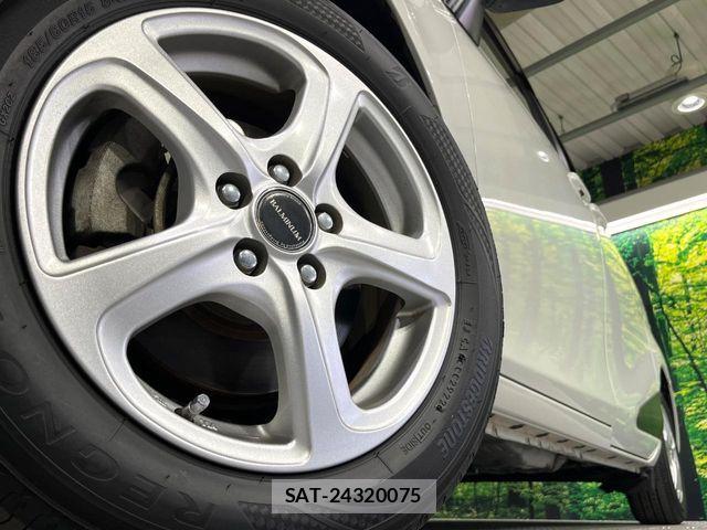 Toyota SIENTA 2015-07 8782038-12