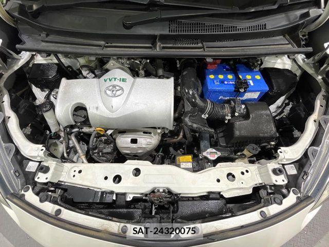 Toyota SIENTA 2015-07 8782038-17