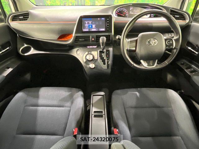 Toyota SIENTA 2015-07 8782038-4