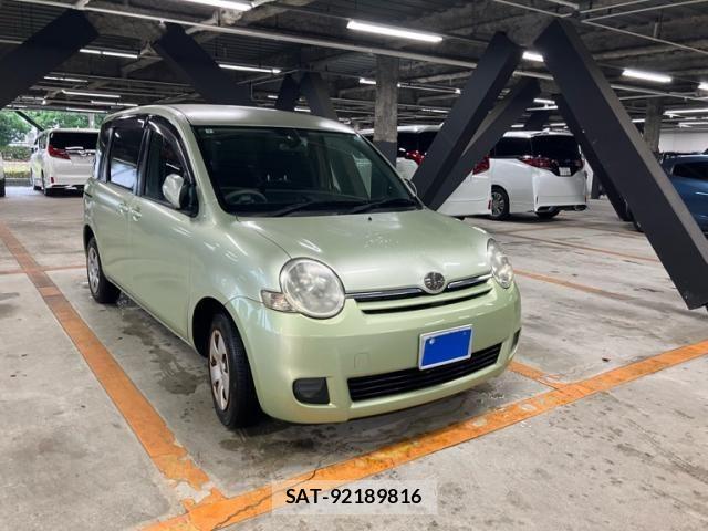 Toyota SIENTA 2009-09 8782045-1