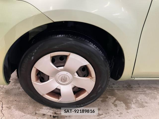 Toyota SIENTA 2009-09 8782045-3