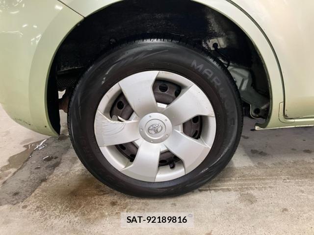 Toyota SIENTA 2009-09 8782045-5
