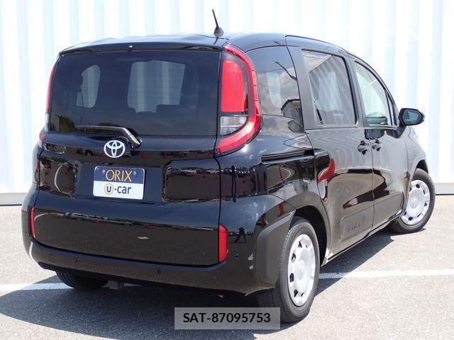 Toyota SIENTA 2023-03 8782029-2