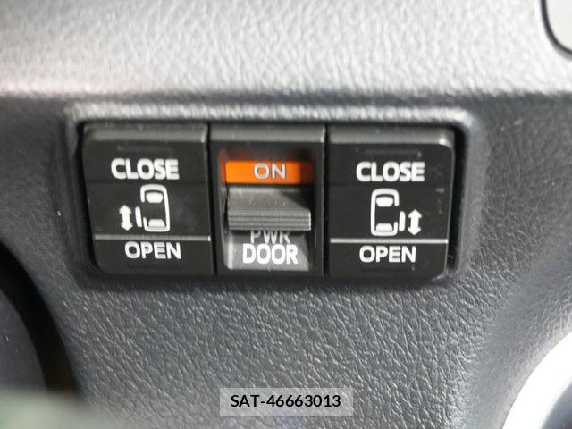 Toyota SIENTA 2017-11 8782036-17