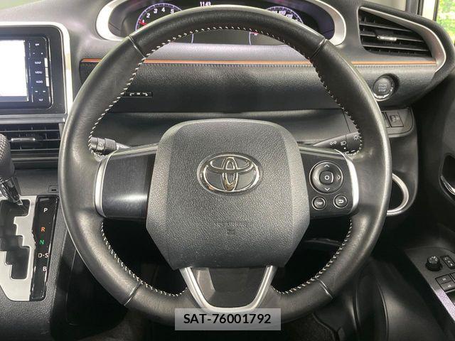 Toyota SIENTA 2019-12 8782033-12