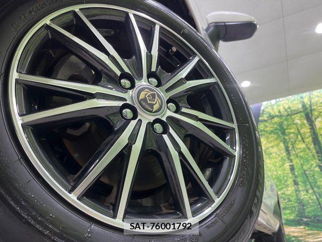 Toyota SIENTA 2019-12 8782033-14